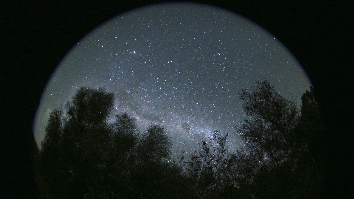 milky way at night ©Christopher Kyba