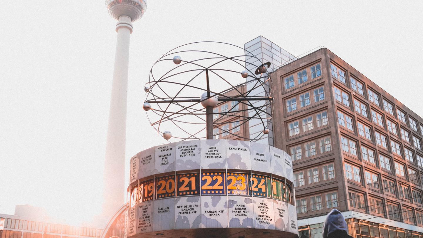 Alexanderplatz, Berlin (©Anastasia Dulgier)