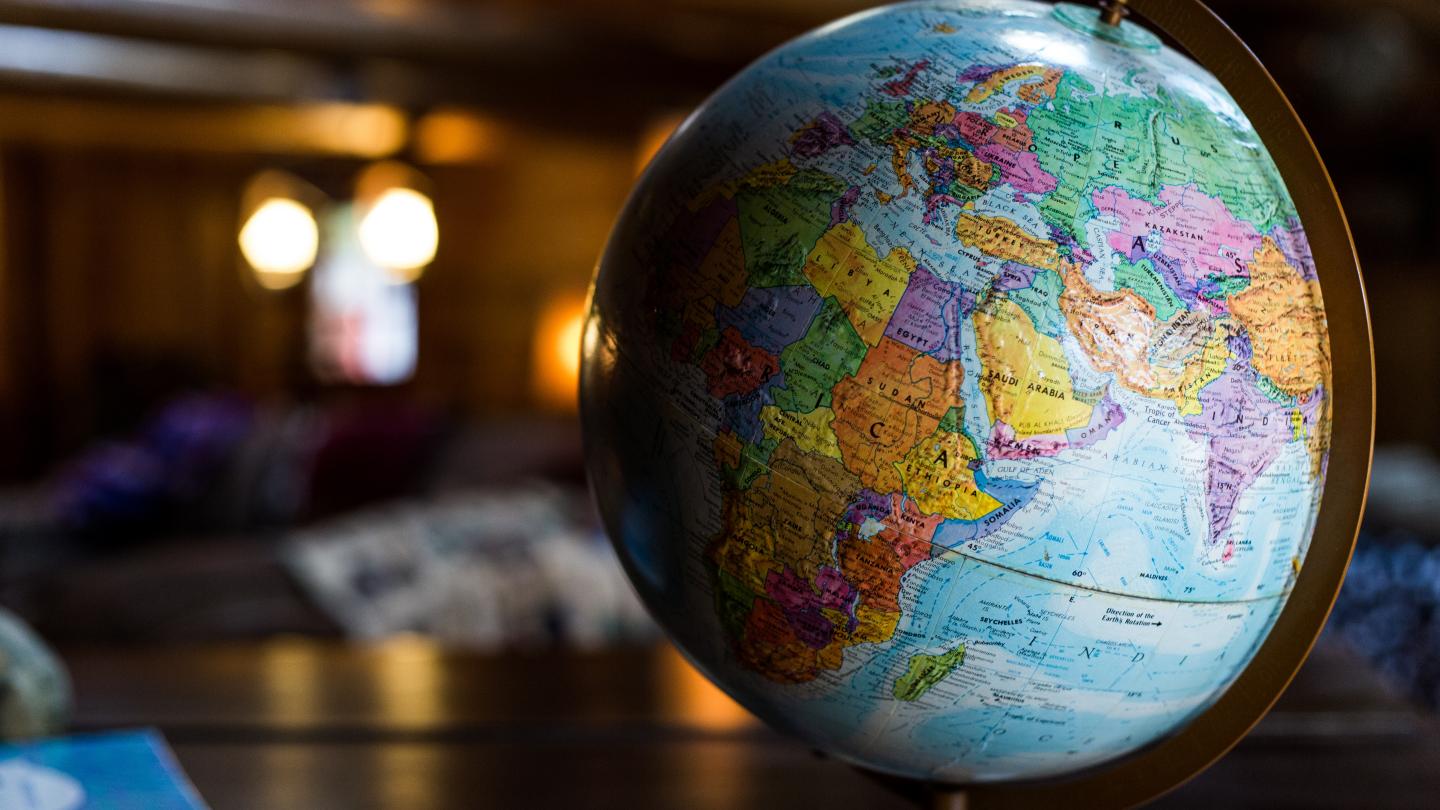 Globus als Sinnbild für internationale Vernetzung