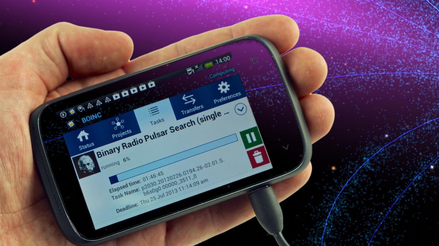 Einstein@Home auf einem Android-Gerät. Bild: Max-Planck-Institut für Gravitationsphysik/B. Knispel (Foto), NASA (Pulsar-Illustration)