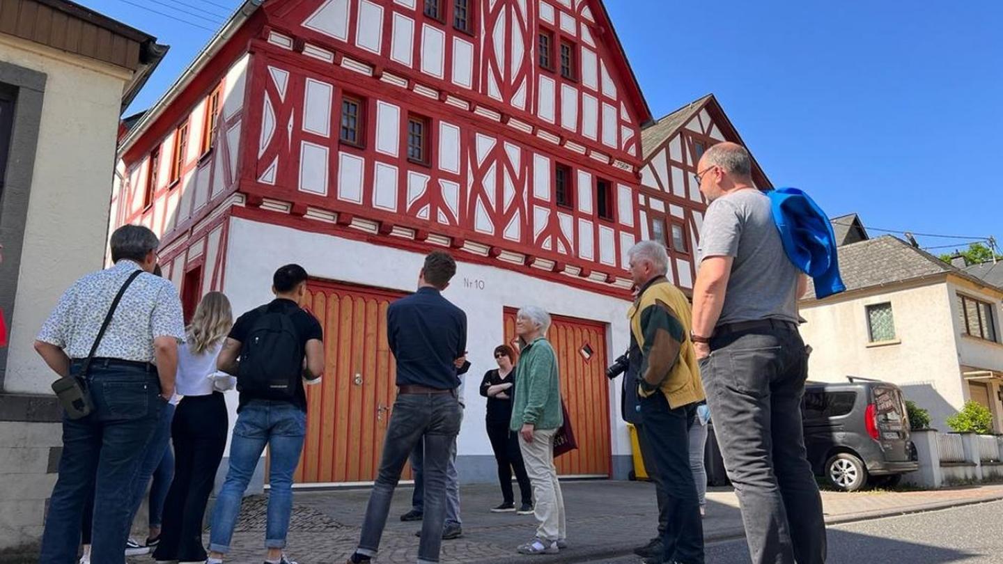 Die Kulturlandschaftsobjekte und ihre Geschichte tragen zur Identifikation der Menschen mit ihrem Ort bei (Bild: KuLaDig-RLP)